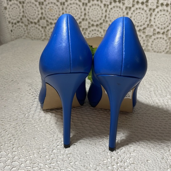 Le Chateau Royal blue leather stilettos US9 worn once! - Picture 6 of 9